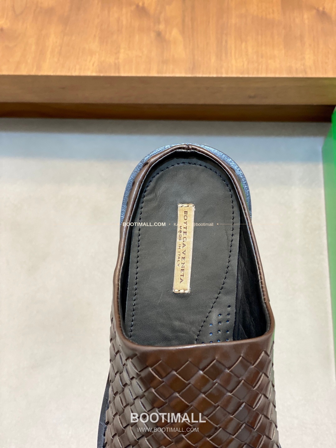 보테가베네타 인트레치아토 가죽 슬립온 슬라이드 샌들 브라운 Bottega Veneta Intrecciato Leather Slip-On Slide Sandals 7