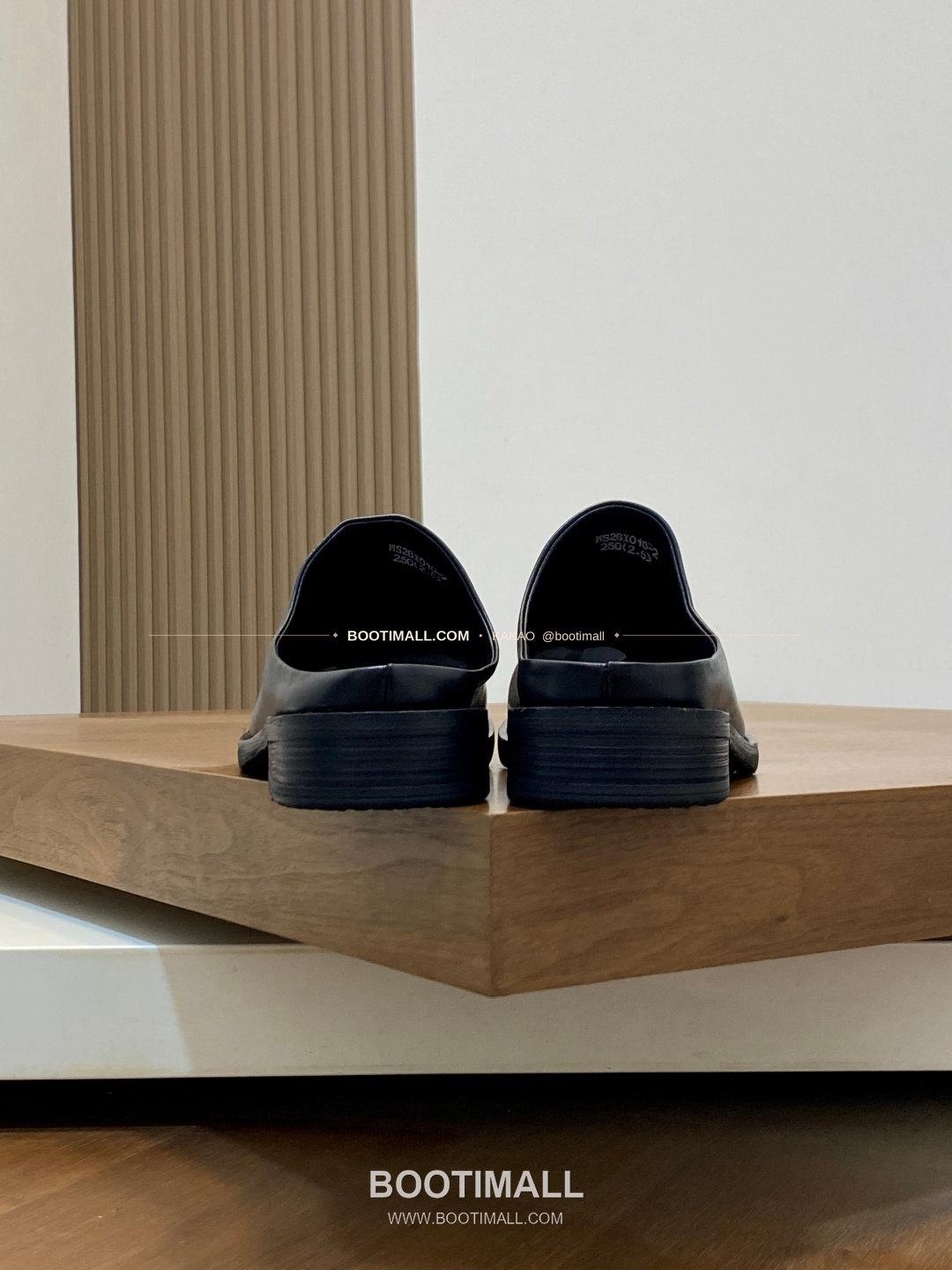 보테가베네타 인트레치아토 가죽 슬립온 샌들 블랙 Bottega Veneta Intrecciato Leather Slip-On Sandals 8