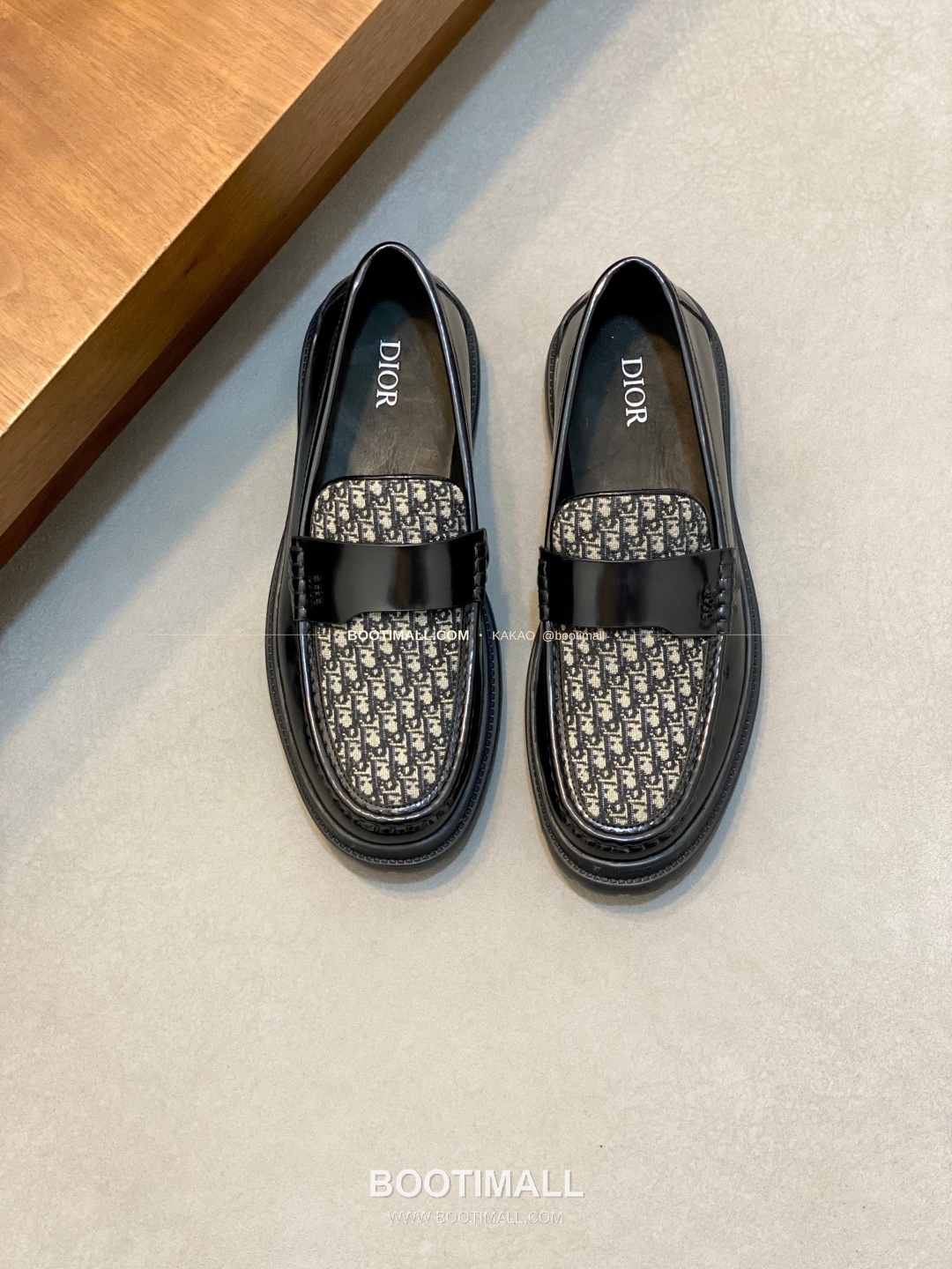 디올 오블리크 가죽 로고 레이스업 더비 슈즈 Dior Oblique Leather Logo Lace-Up Derby Shoes 1