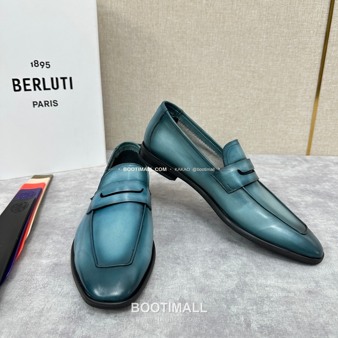 벨루티 로렌조 송아지가죽 스크리토 로퍼 Berluti Lorenzo Calfskin Scritto Loafers 7