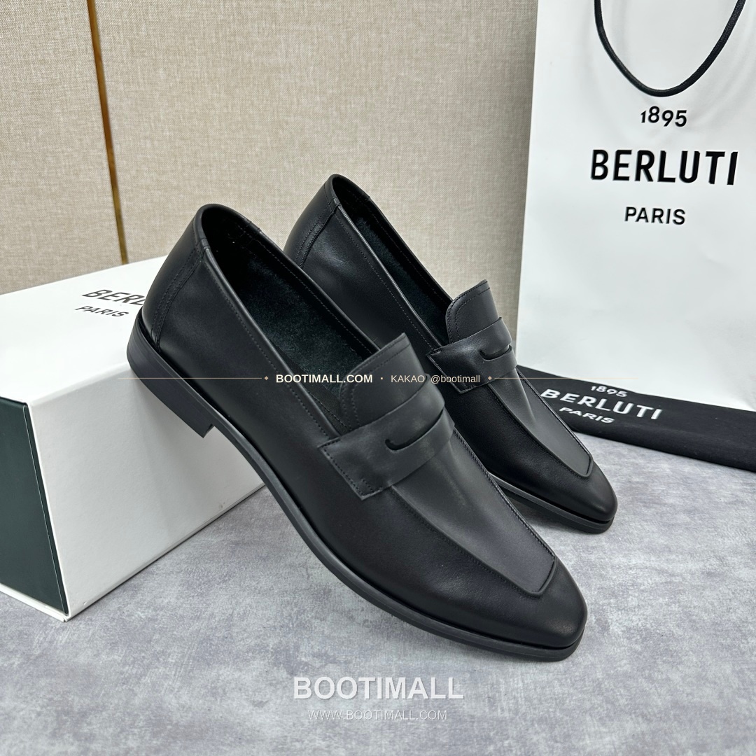 벨루티 로렌조 송아지가죽 스크리토 로퍼 Berluti Lorenzo Calfskin Scritto Loafers 2