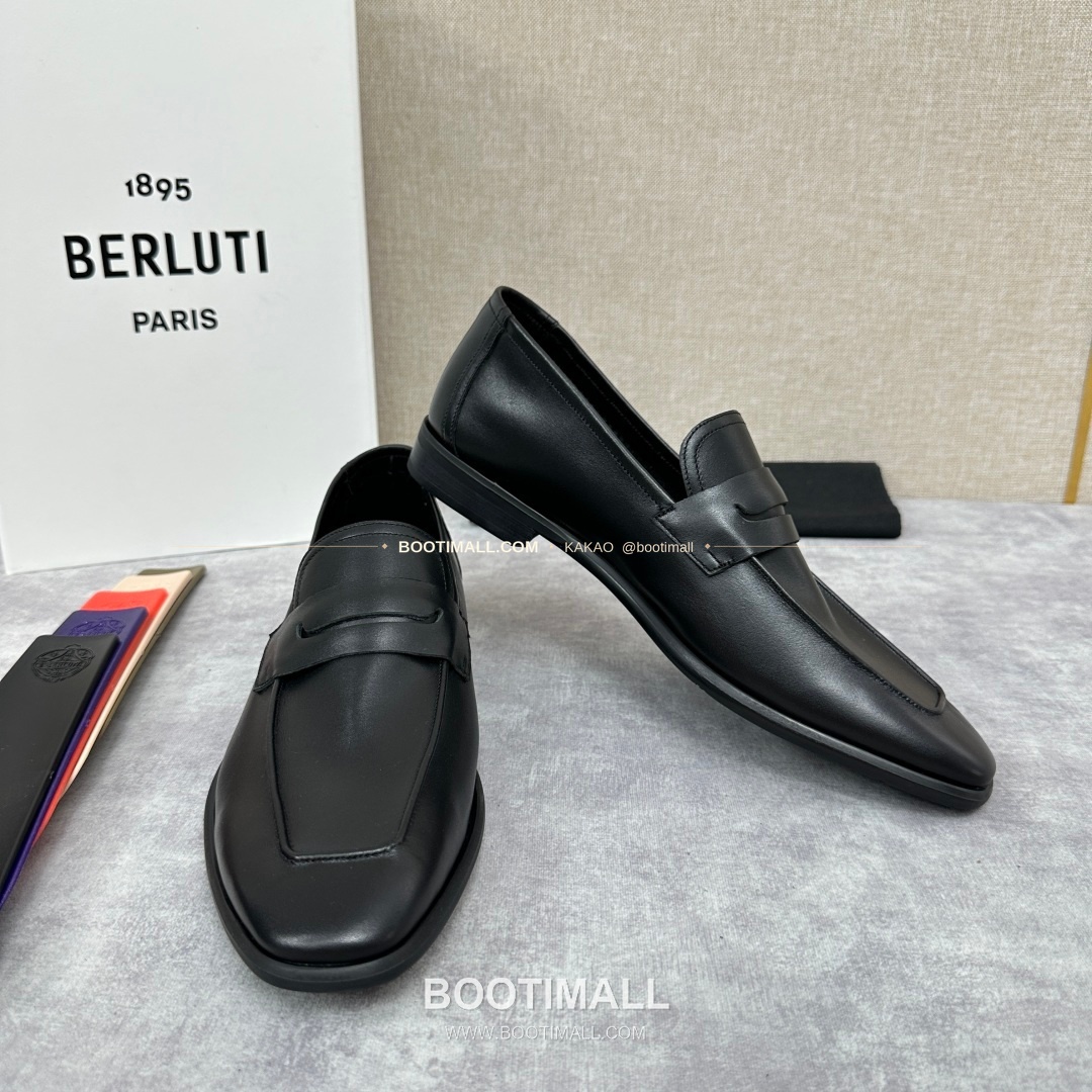 벨루티 로렌조 송아지가죽 스크리토 로퍼 Berluti Lorenzo Calfskin Scritto Loafers 7