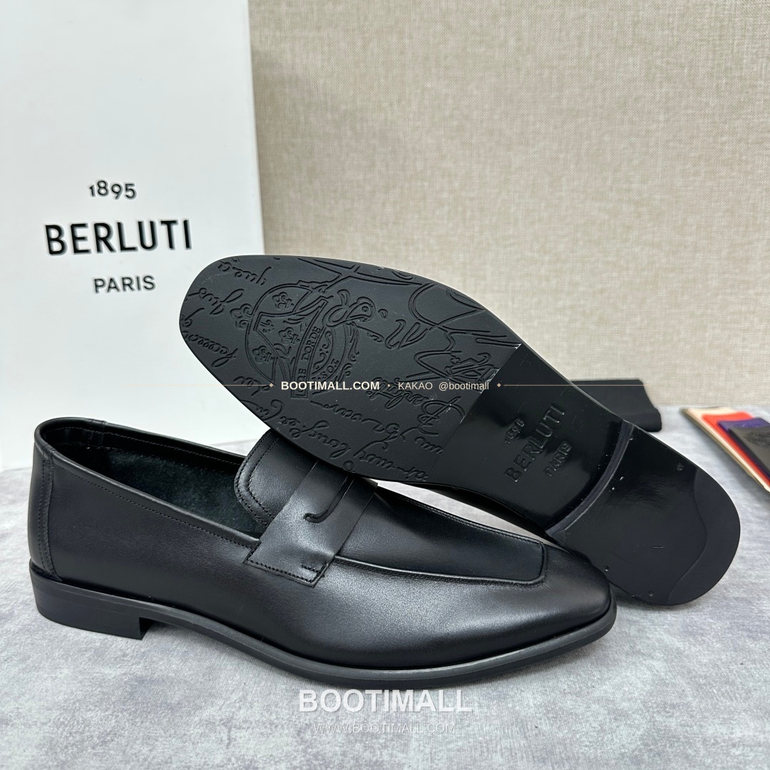 벨루티 로렌조 송아지가죽 스크리토 로퍼 Berluti Lorenzo Calfskin Scritto Loafers 8