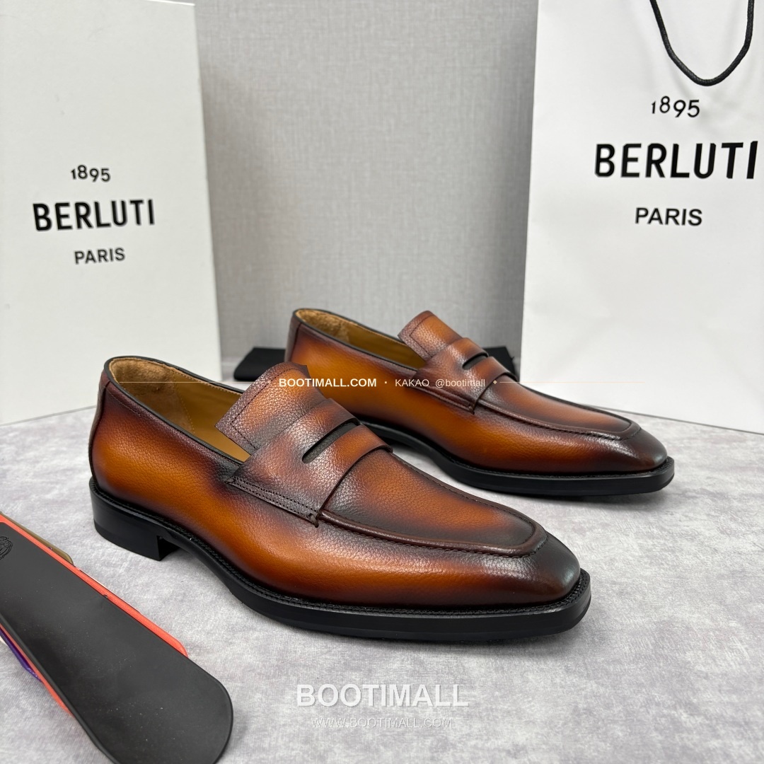 벨루티 핸드컬러 송아지가죽 페니 스트랩 로퍼 Berluti Hand-Colored Calfskin Penny Strap Loafers 5