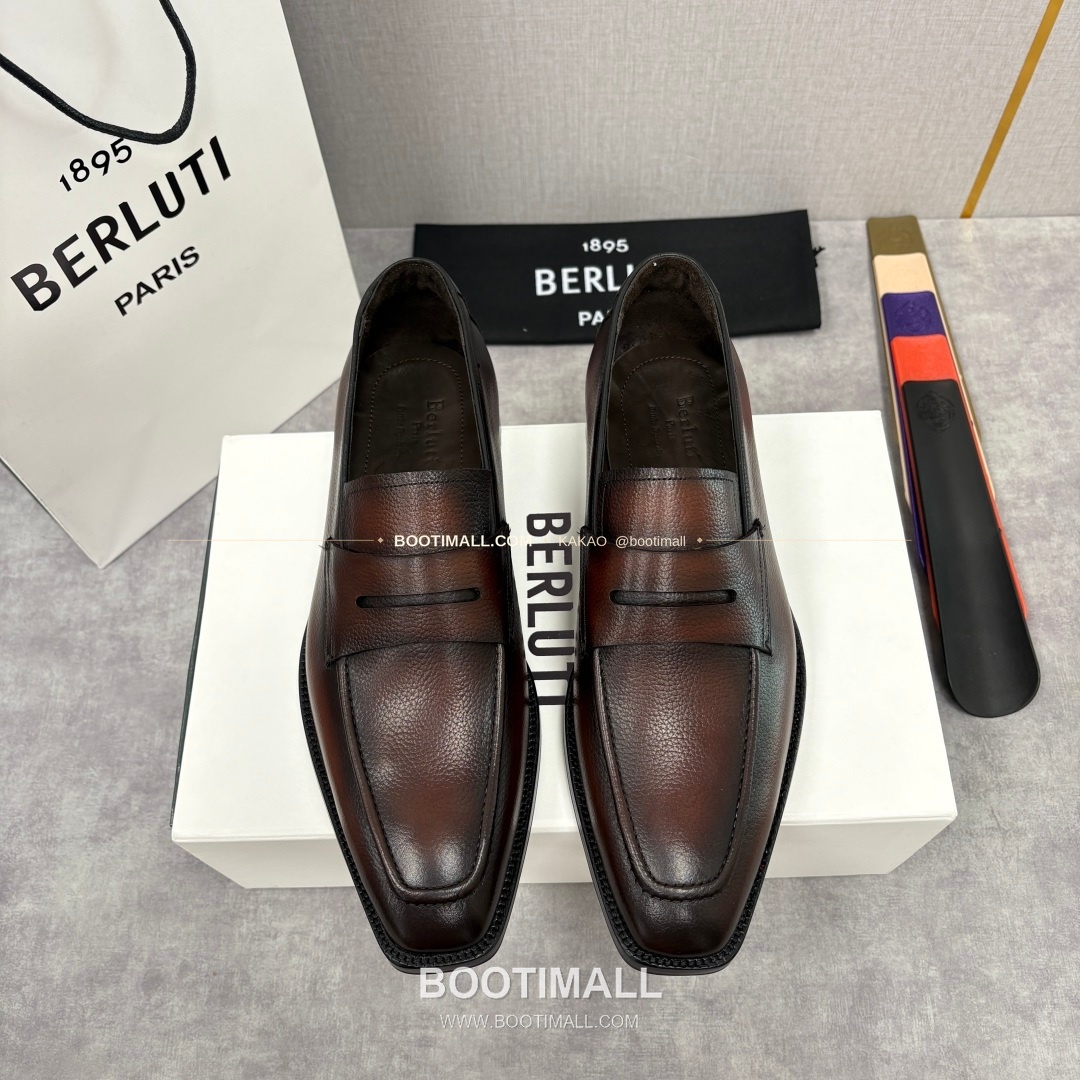 벨루티 핸드컬러 송아지가죽 페니 스트랩 로퍼 Berluti Hand-Colored Calfskin Penny Strap Loafers 1
