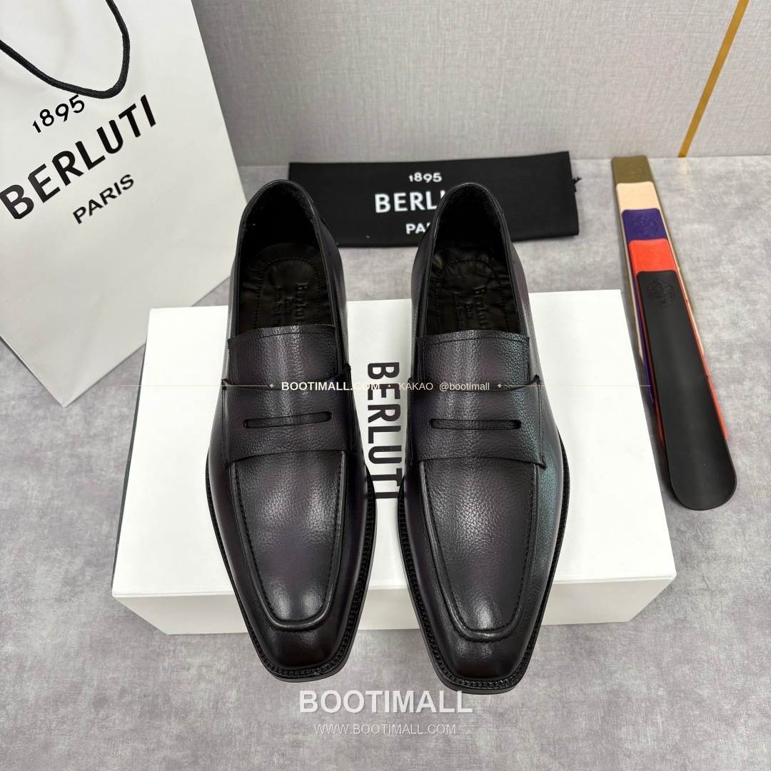 벨루티 핸드컬러 송아지가죽 페니 스트랩 로퍼 Berluti Hand-Colored Calfskin Penny Strap Loafers 1