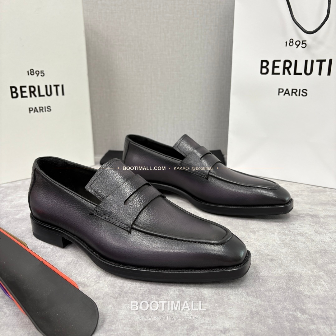 벨루티 핸드컬러 송아지가죽 페니 스트랩 로퍼 Berluti Hand-Colored Calfskin Penny Strap Loafers 4