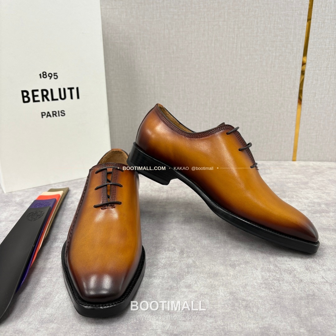 벨루티 핸드컬러 송아지가죽 레이스업 스퀘어토 구두 Berluti Hand-Colored Calfskin Lace-Up Square Toe Shoes 7