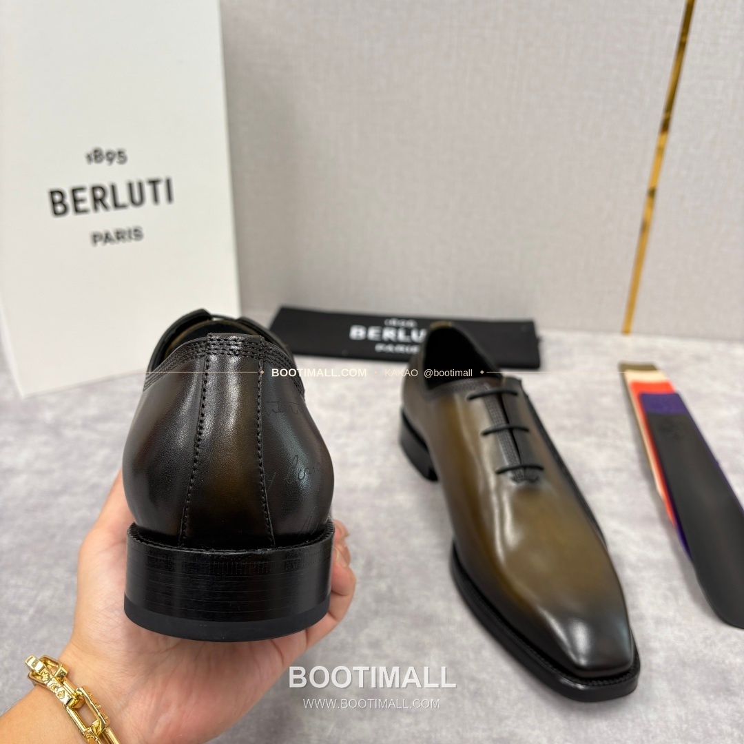 벨루티 핸드컬러 송아지가죽 레이스업 스퀘어토 구두 Berluti Hand-Colored Calfskin Lace-Up Square Toe Shoes 8