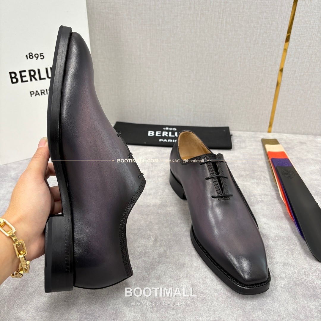 벨루티 핸드컬러 송아지가죽 레이스업 스퀘어토 구두 Berluti Hand-Colored Calfskin Lace-Up Square Toe Shoes 6