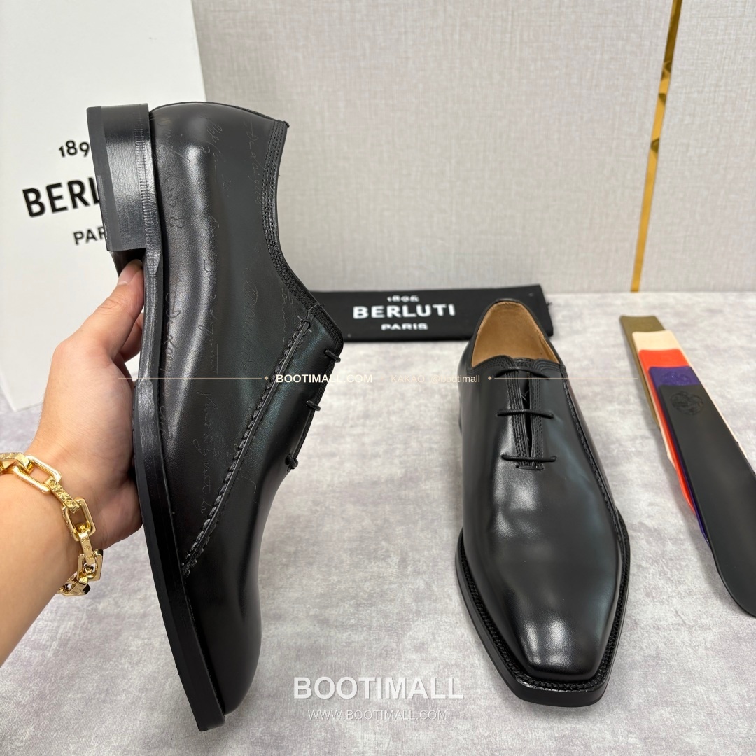 벨루티 핸드컬러 송아지가죽 레이스업 스퀘어토 구두 Berluti Hand-Colored Calfskin Lace-Up Square Toe Shoes 4