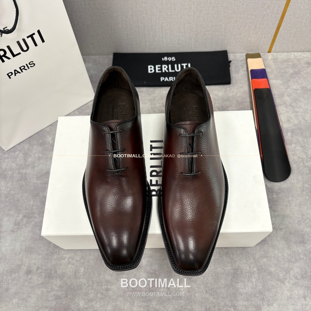 벨루티 핸드컬러 송아지가죽 레이스업 스퀘어토 정장구두 Berluti Hand-Colored Calfskin Lace-Up Square Toe Dress Shoes 1