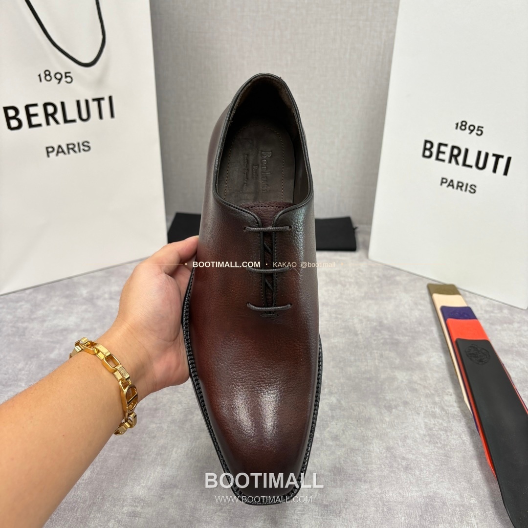 벨루티 핸드컬러 송아지가죽 레이스업 스퀘어토 정장구두 Berluti Hand-Colored Calfskin Lace-Up Square Toe Dress Shoes 6