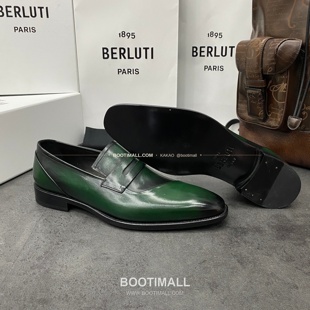 벨루티 앤디 드레이프 송아지가죽 핸드컬러 로퍼 Berluti Andy Drape Calfskin Hand-Colored Loafers 14
