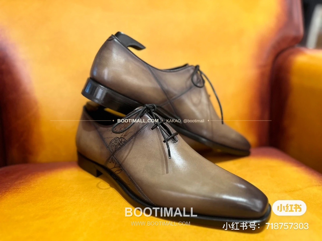 벨루티 송아지가죽 브로그 펀칭 굿이어웰트 옥스퍼드 Berluti Calfskin Brogue Perforated Goodyear Welt Oxford Shoes 4