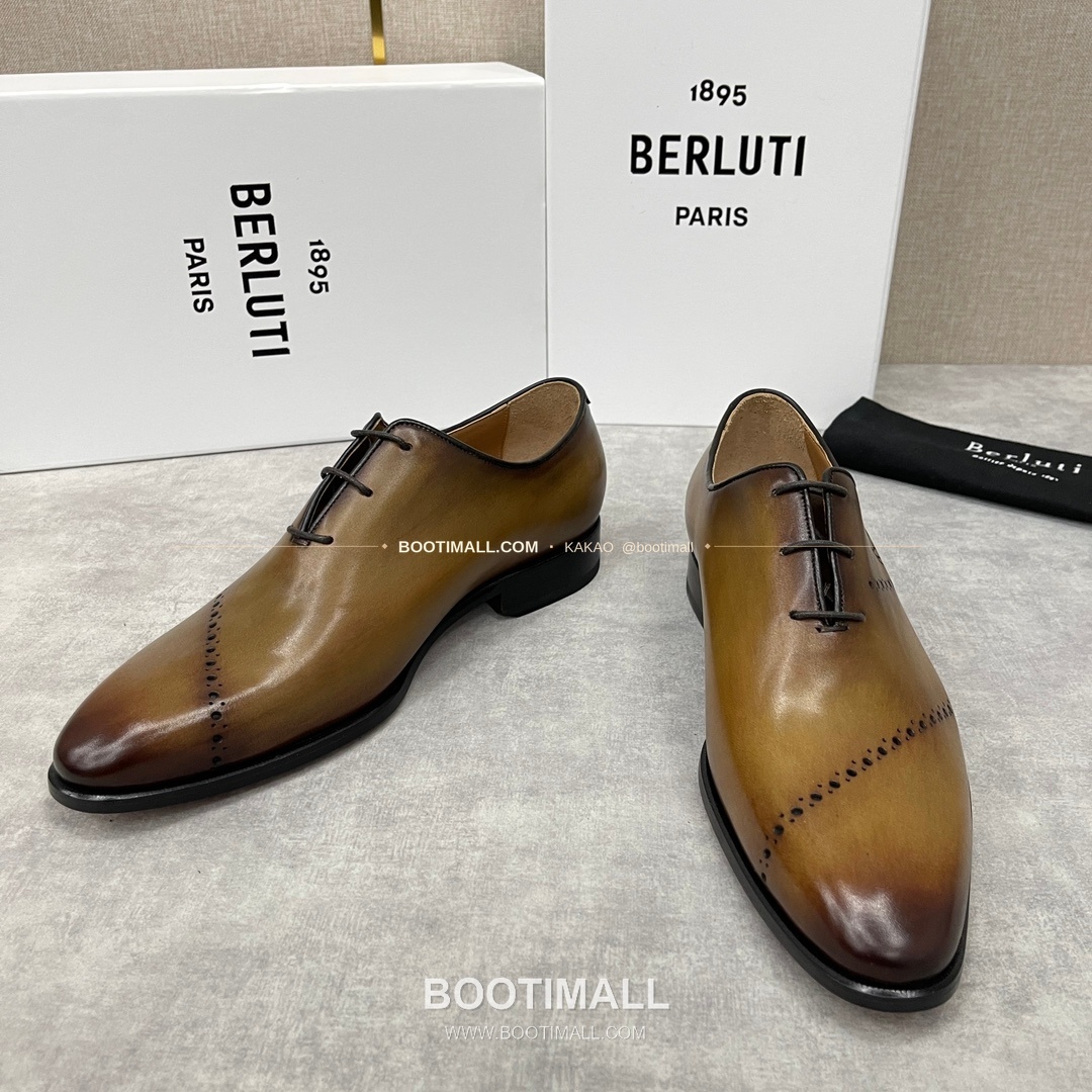 벨루티 송아지가죽 브로그 펀칭 굿이어웰트 옥스퍼드 Berluti Calfskin Brogue Perforated Goodyear Welt Oxford Shoes 12