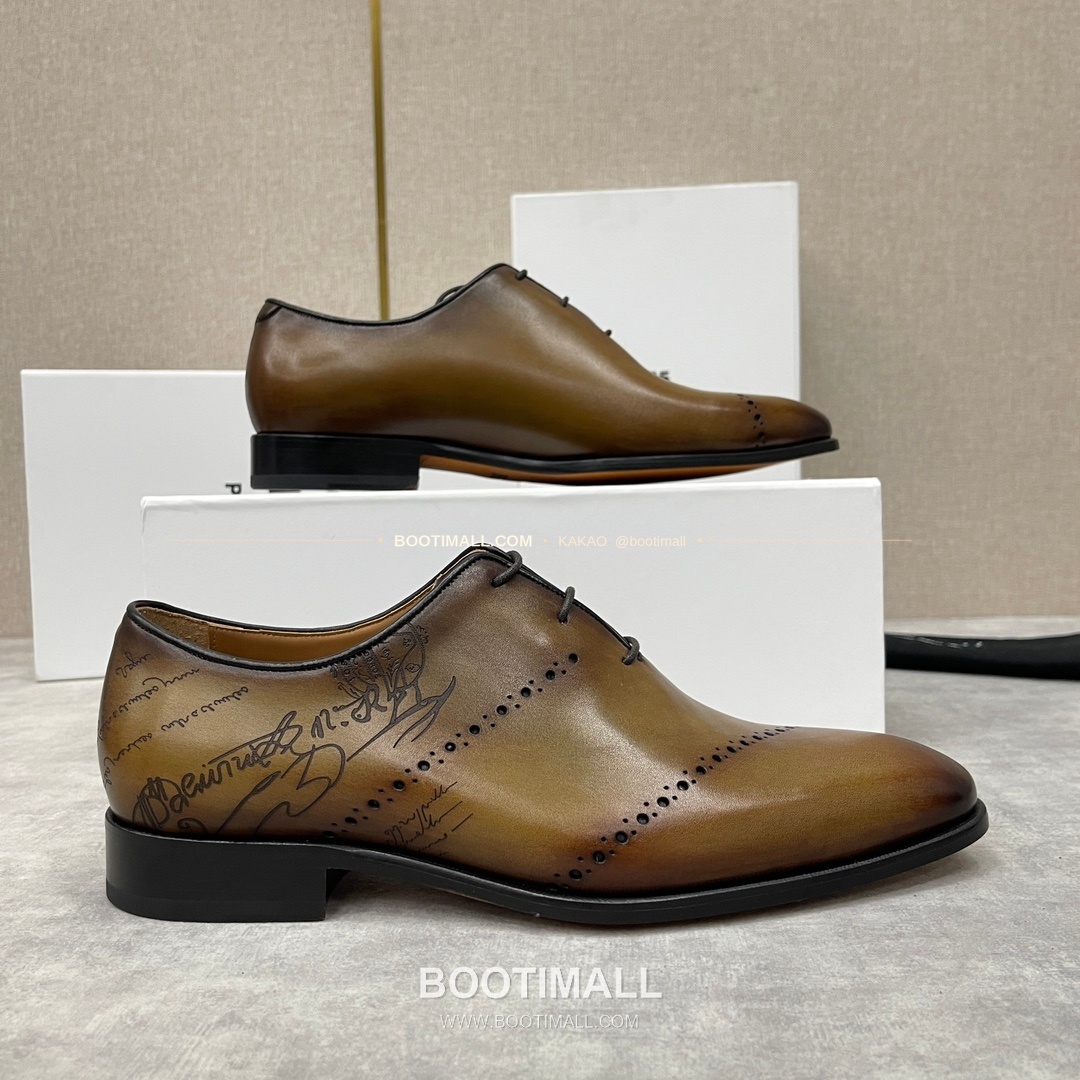 벨루티 송아지가죽 브로그 펀칭 굿이어웰트 옥스퍼드 Berluti Calfskin Brogue Perforated Goodyear Welt Oxford Shoes 17