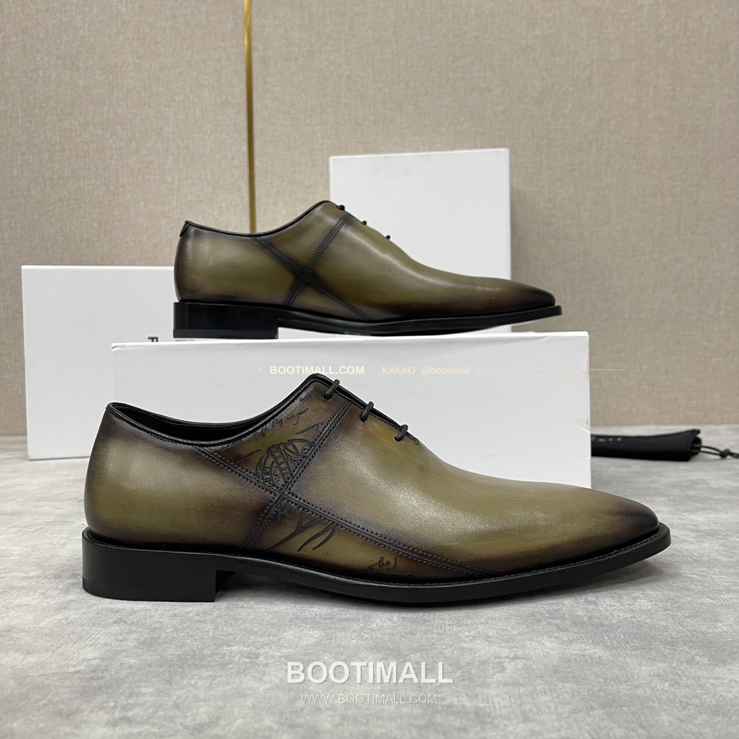 벨루티 송아지가죽 브로그 펀칭 슬림핏 옥스퍼드 구두 Berluti Calfskin Brogue Perforated Slim Oxford Shoes 8
