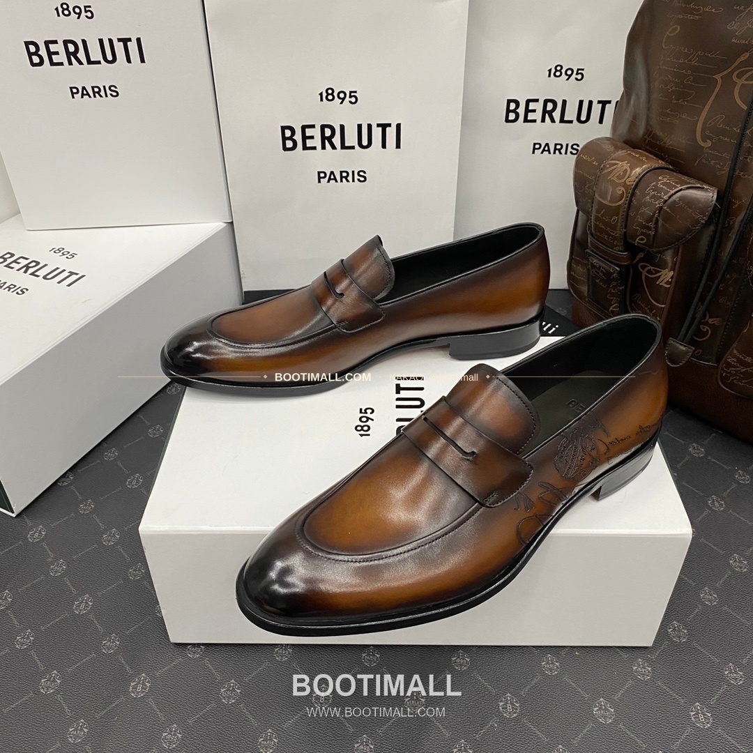 벨루티 앤디 송아지가죽 스크리토 핸드컬러 로퍼 Berluti Andy Calfskin Scritto Hand-Colored Loafers 2