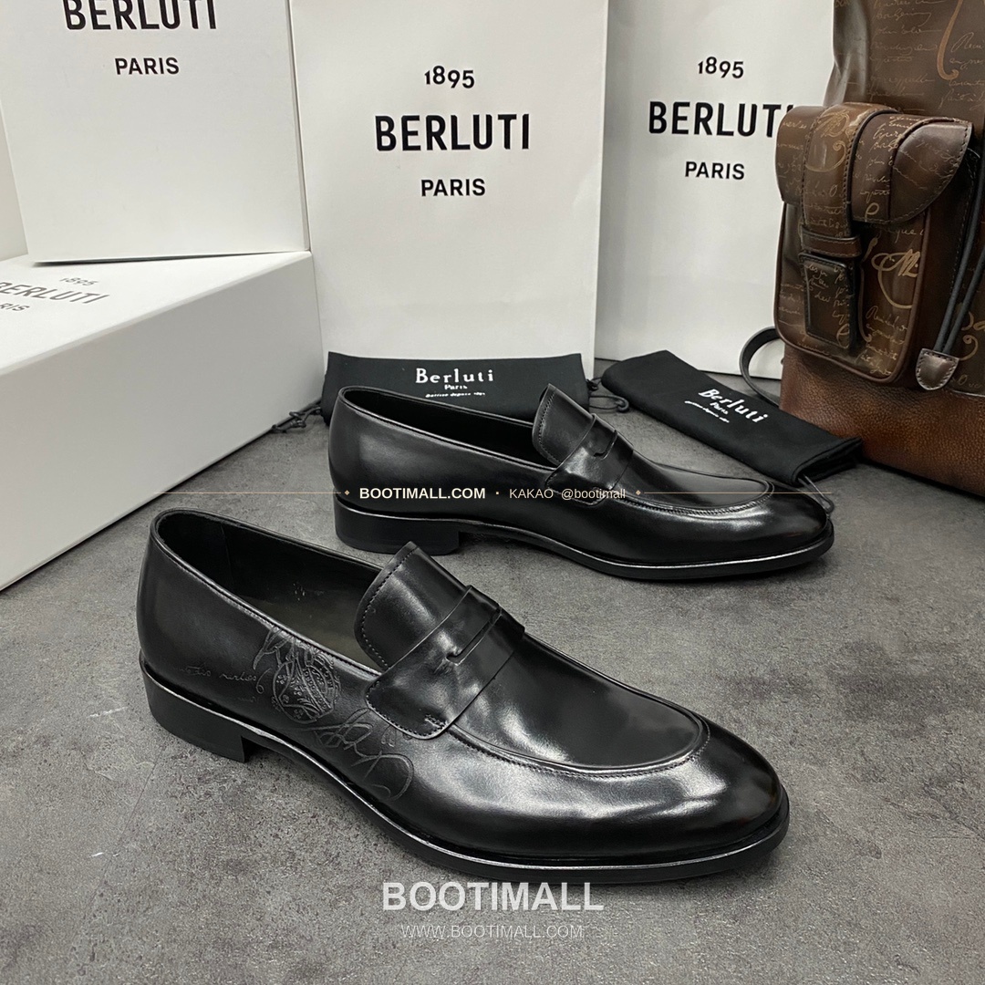 벨루티 앤디 송아지가죽 스크리토 핸드컬러 로퍼 Berluti Andy Calfskin Scritto Hand-Colored Loafers 3