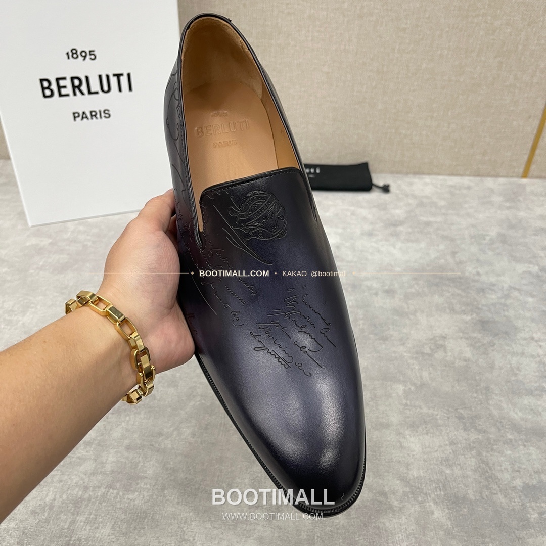 벨루티 앤디 송아지가죽 스크리토 핸드컬러 로퍼 Berluti Andy Calfskin Scritto Hand-Colored Loafers 7