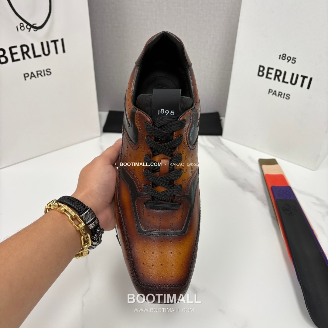 벨루티 플라이 송아지가죽 스크리토 패턴 볼드솔 스니커즈 Berluti Fly Calfskin Scritto Pattern Thick Sole Sneakers 5