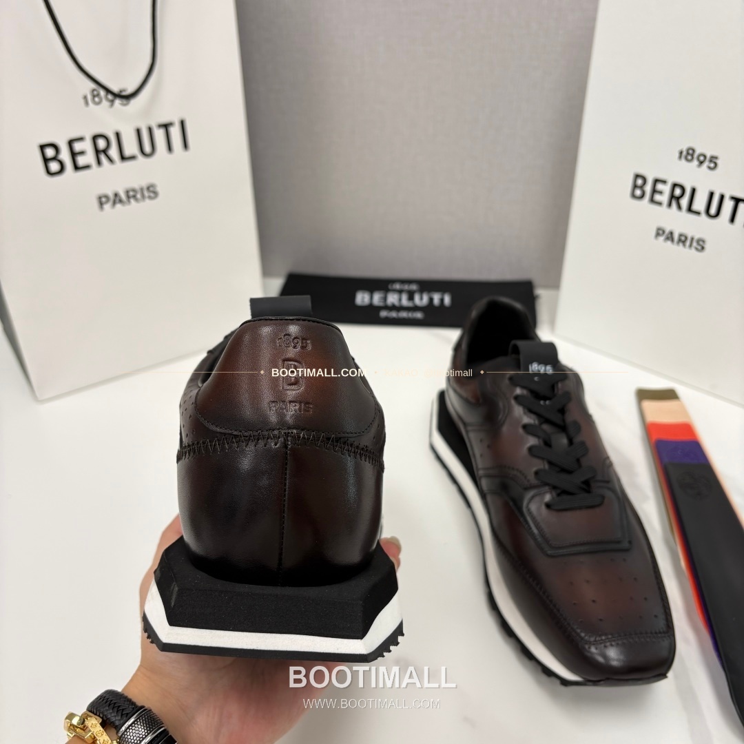 벨루티 플라이 송아지가죽 스크리토 패턴 볼드솔 스니커즈 Berluti Fly Calfskin Scritto Pattern Thick Sole Sneakers 7