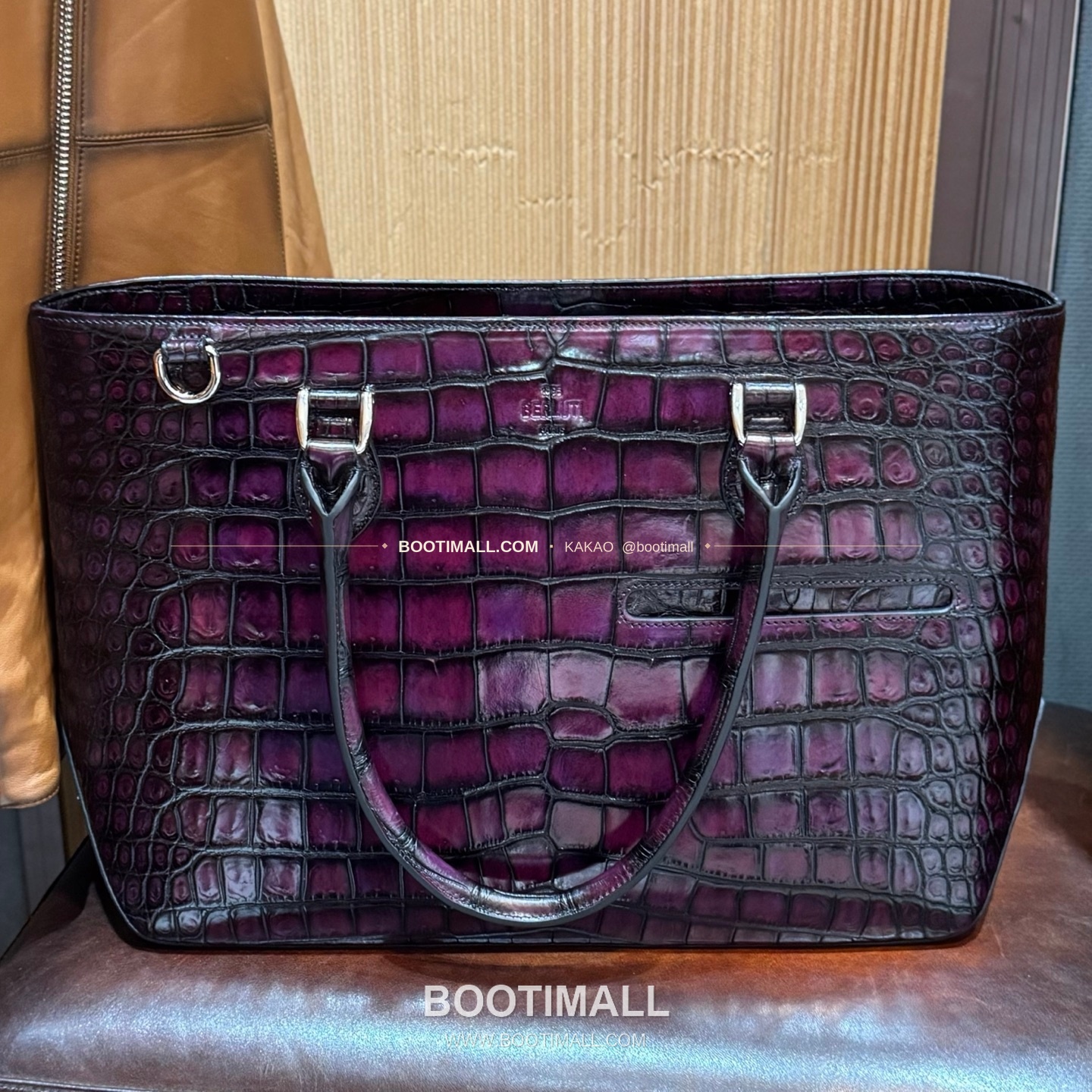 벨루티 캔버스 오픈탑 Toujours 숄더 토트백 Berluti Canvas Open-Top Toujours Shoulder Tote Bag 36cm 1