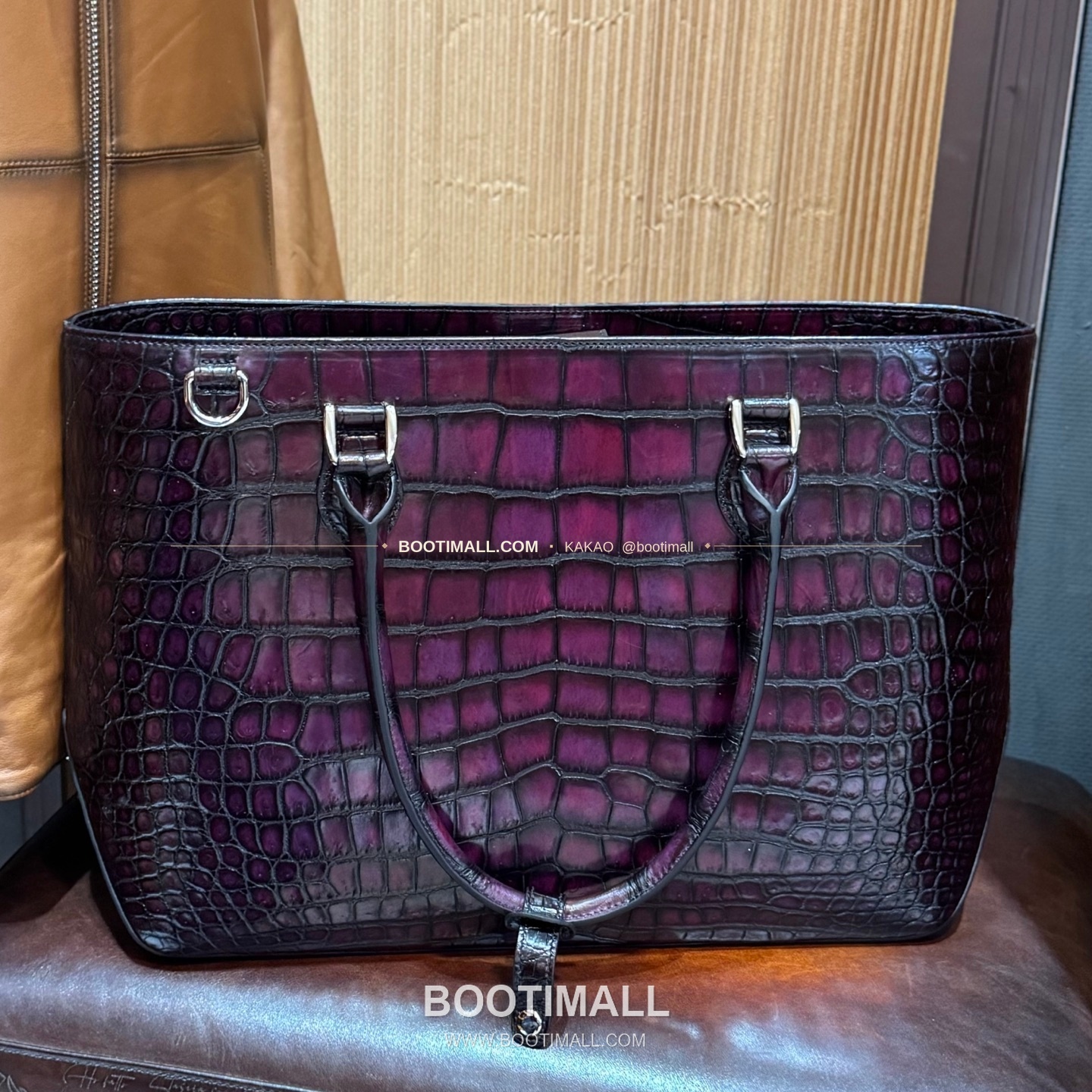 벨루티 캔버스 오픈탑 Toujours 숄더 토트백 Berluti Canvas Open-Top Toujours Shoulder Tote Bag 36cm 2