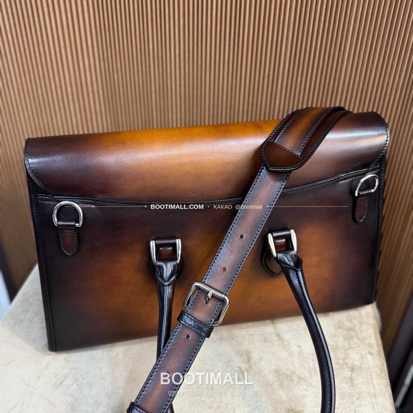 벨루티 베네치아 스크리토 카프스킨 더블컴파트먼트 브리프케이스 Berluti Venezia Scritto Calfskin Double Compartment Briefcase 42cm 6