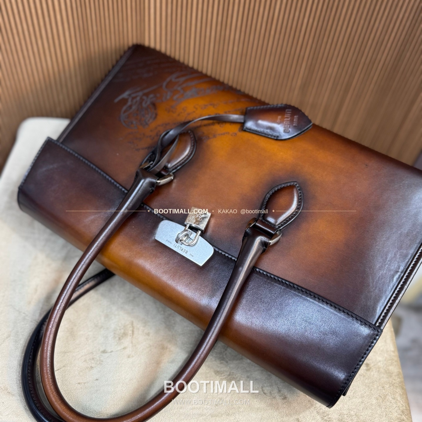 벨루티 베네치아 스크리토 카프스킨 더블컴파트먼트 브리프케이스 Berluti Venezia Scritto Calfskin Double Compartment Briefcase 42cm 8