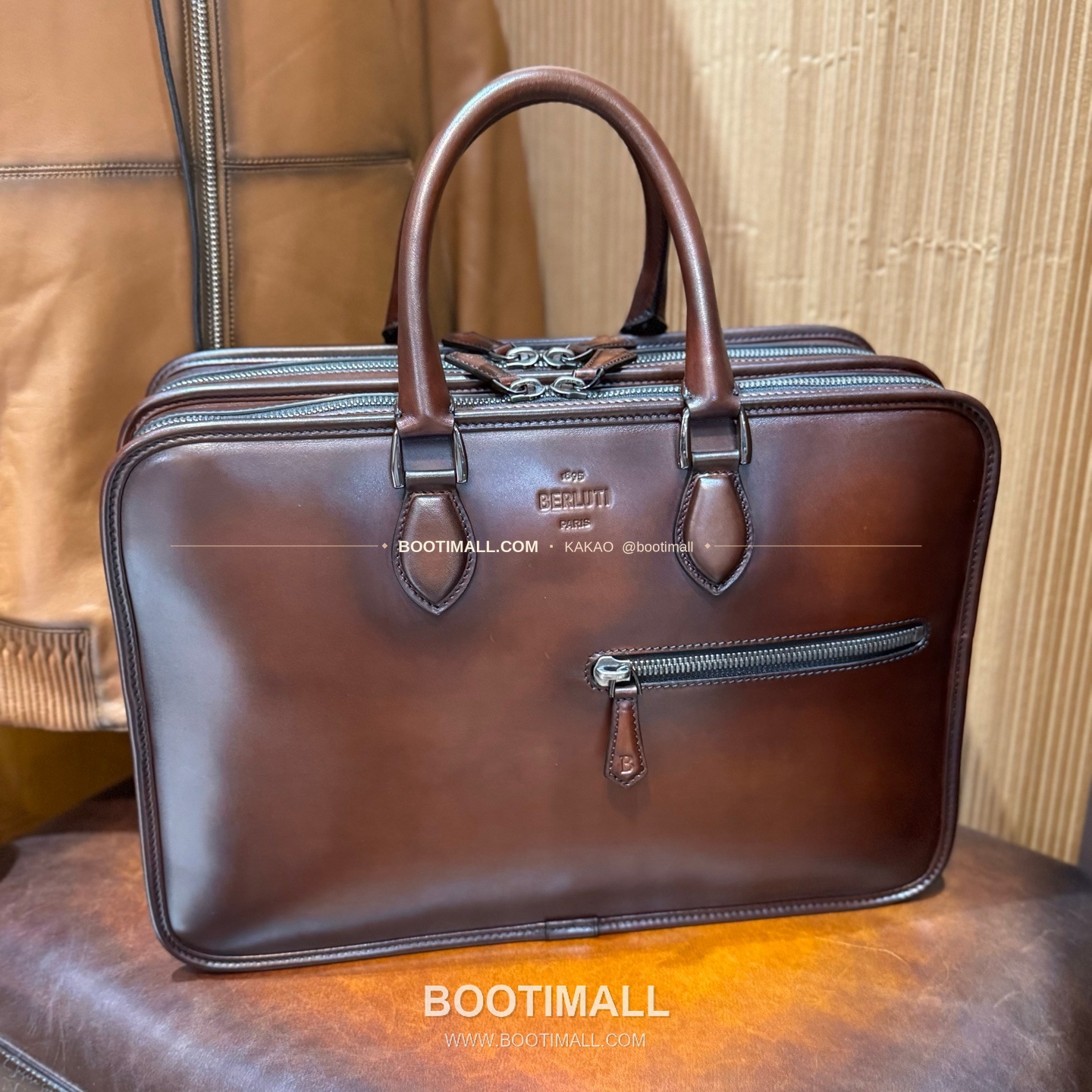 벨루티 베네치아 스크리토 더블컴파트먼트 Deux Jours 브리프케이스 Berluti Venezia Scritto Double Compartment Deux Jours Briefcase 42cm 1