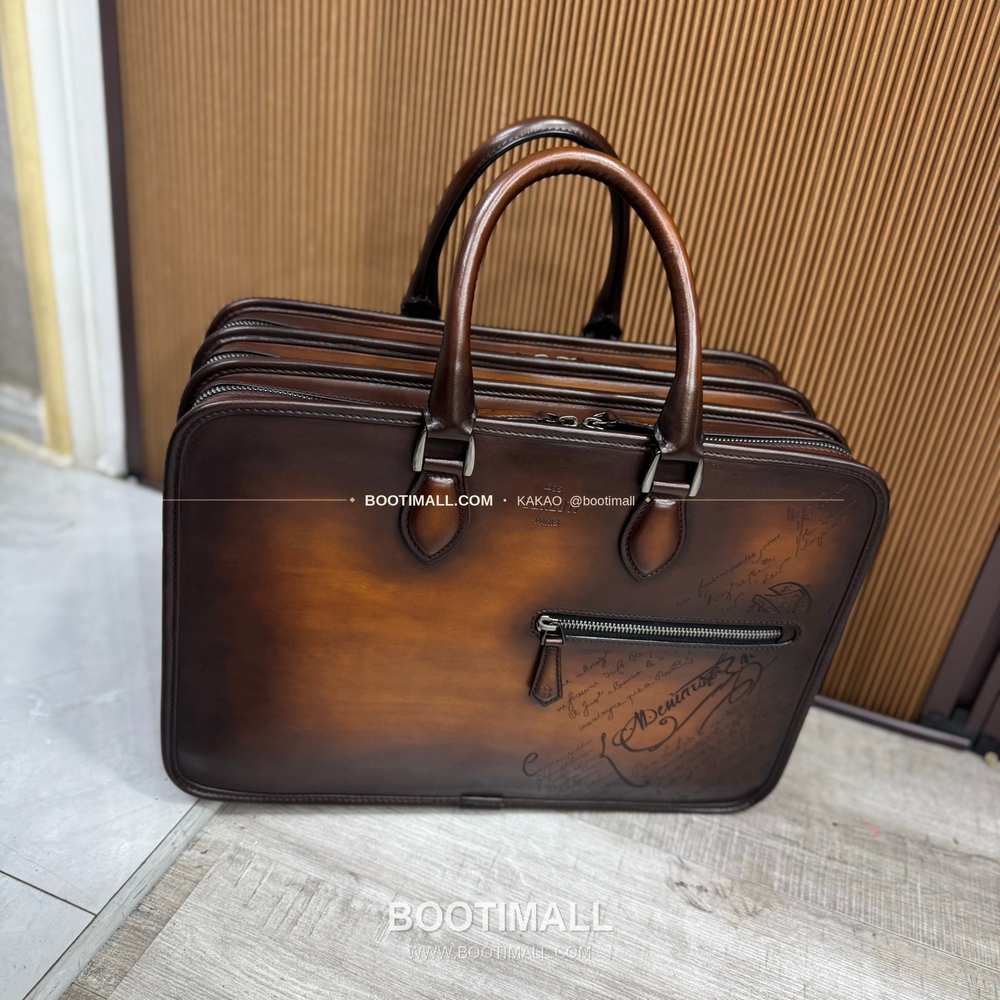 벨루티 베네치아 카프스킨 트리플컴파트먼트 브리프케이스 Berluti Venezia Calfskin Triple Compartment Briefcase 8048 41cm 1