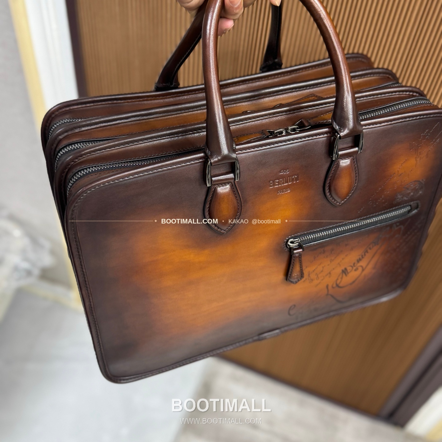 벨루티 베네치아 카프스킨 트리플컴파트먼트 브리프케이스 Berluti Venezia Calfskin Triple Compartment Briefcase 8048 41cm 5