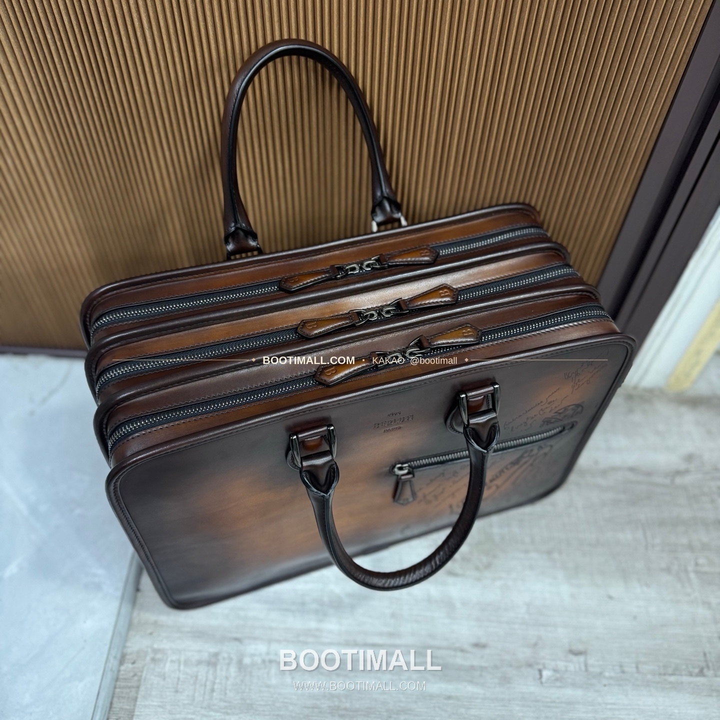 벨루티 베네치아 카프스킨 트리플컴파트먼트 브리프케이스 Berluti Venezia Calfskin Triple Compartment Briefcase 8048 41cm 8