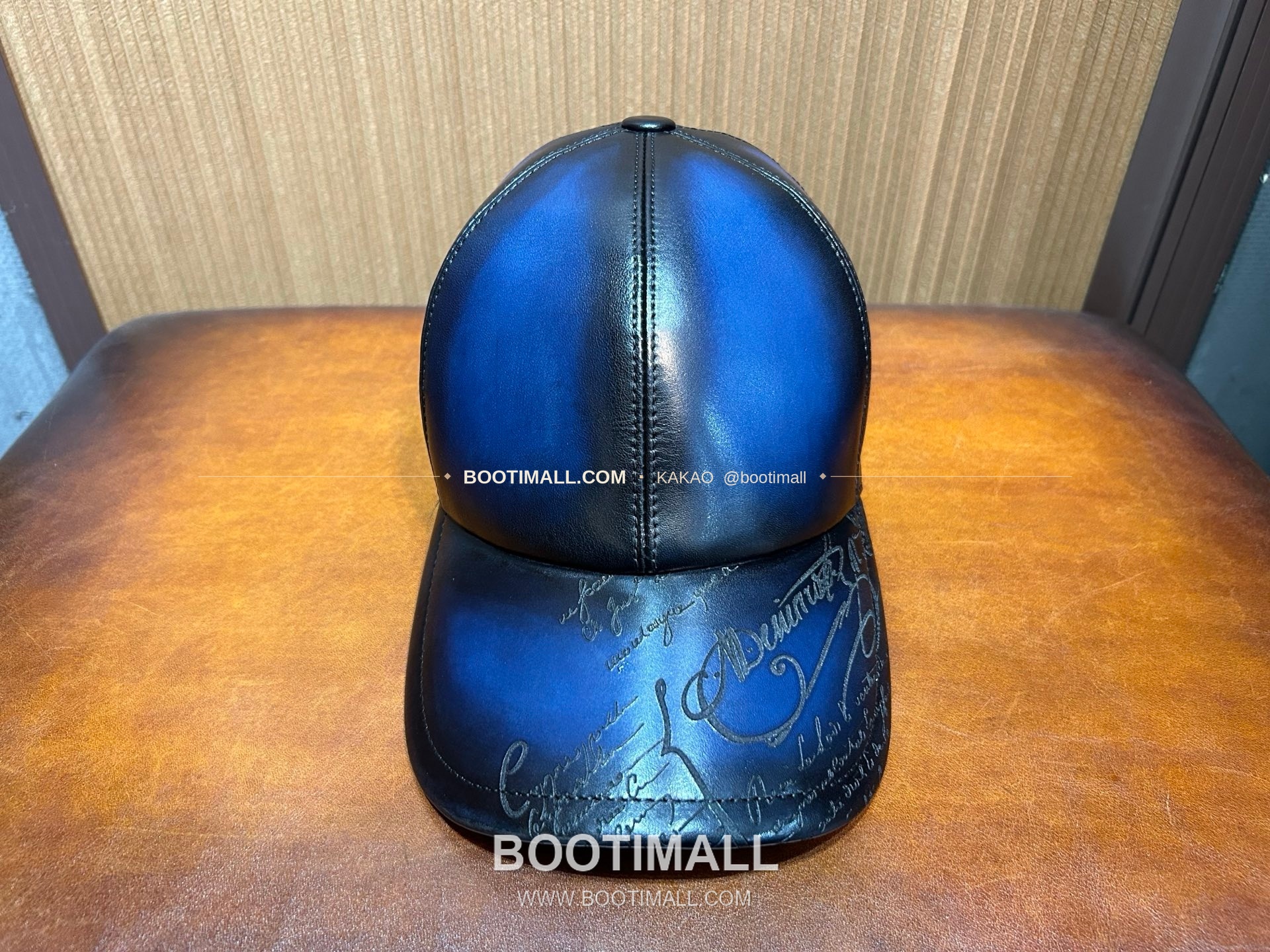 벨루티 카프스킨 핸드다이 클래식 레더 캡 Berluti Calfskin Hand-Dyed Classic Leather Cap 1