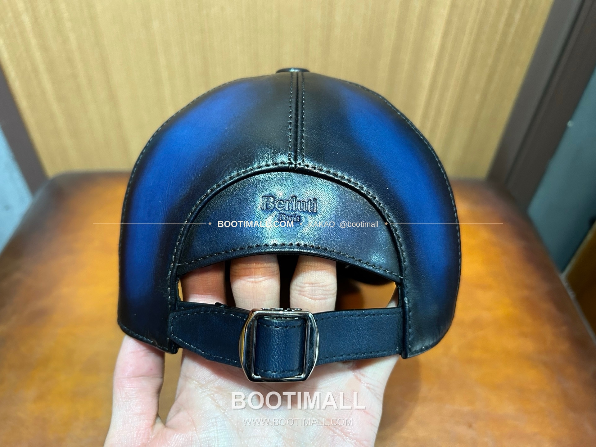 벨루티 카프스킨 핸드다이 클래식 레더 캡 Berluti Calfskin Hand-Dyed Classic Leather Cap 6