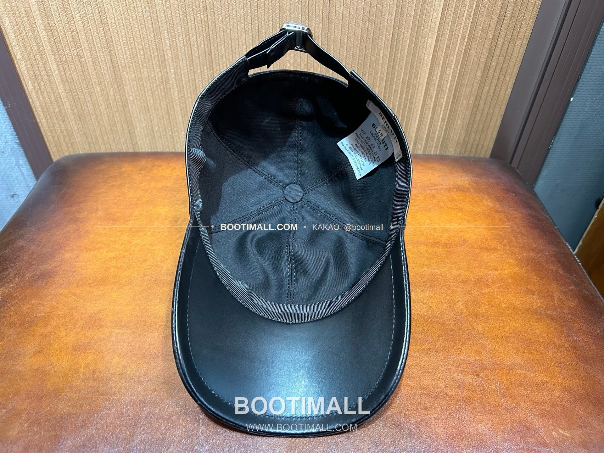 벨루티 카프스킨 핸드다이 클래식 레더 캡 Berluti Calfskin Hand-Dyed Classic Leather Cap 8