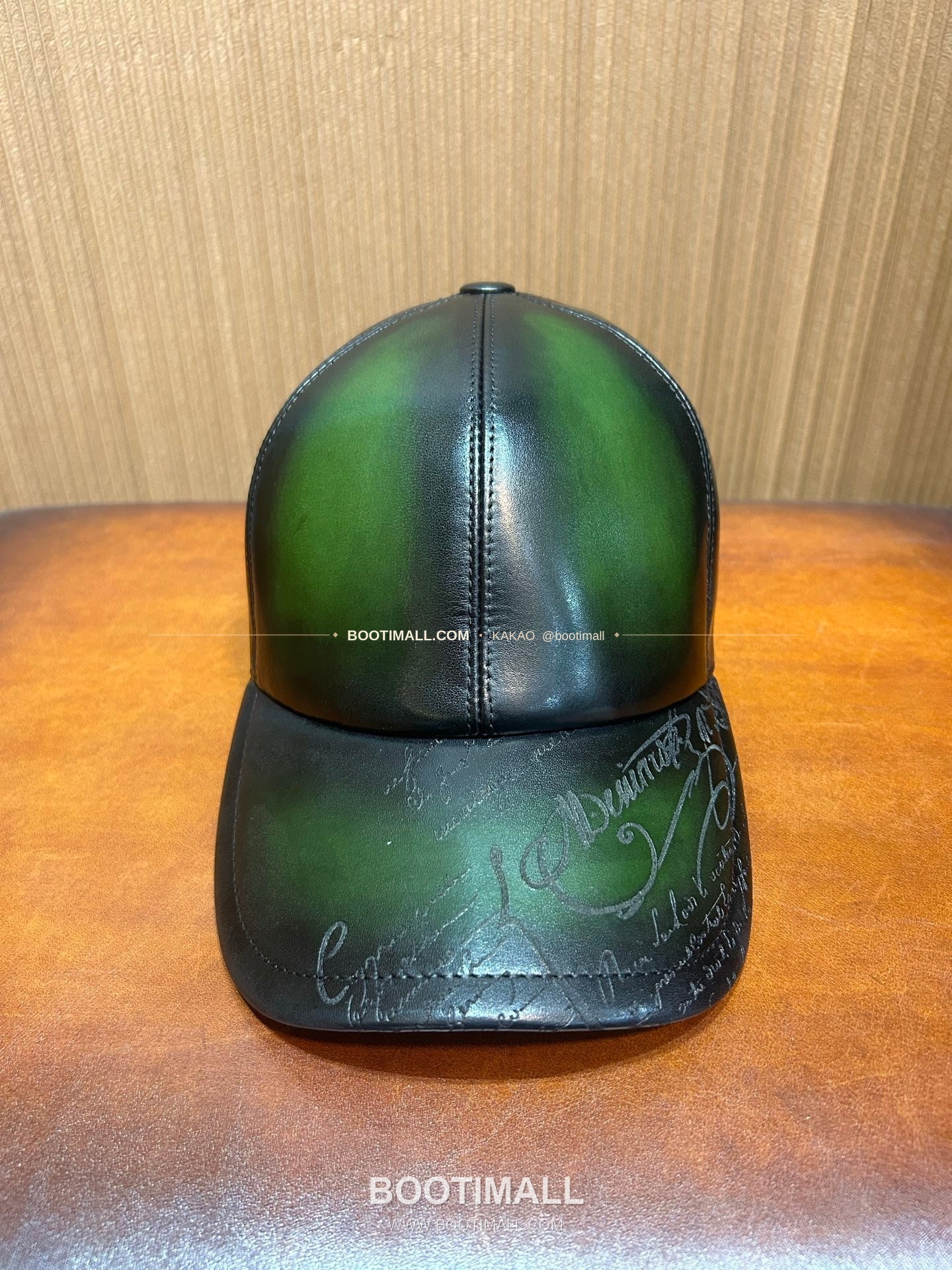 벨루티 카프스킨 핸드다이 클래식 레더 캡 Berluti Calfskin Hand-Dyed Classic Leather Cap 1