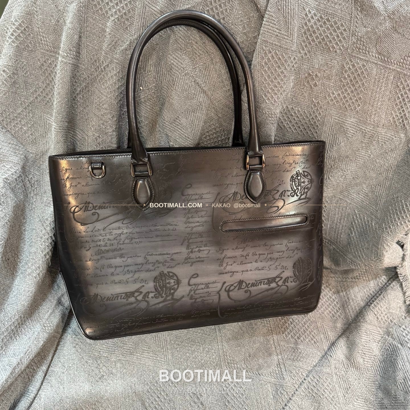 벨루티 캔버스 오픈탑 Toujours 숄더 토트백 Berluti Canvas Open-Top Toujours Shoulder Tote Bag 36cm 1