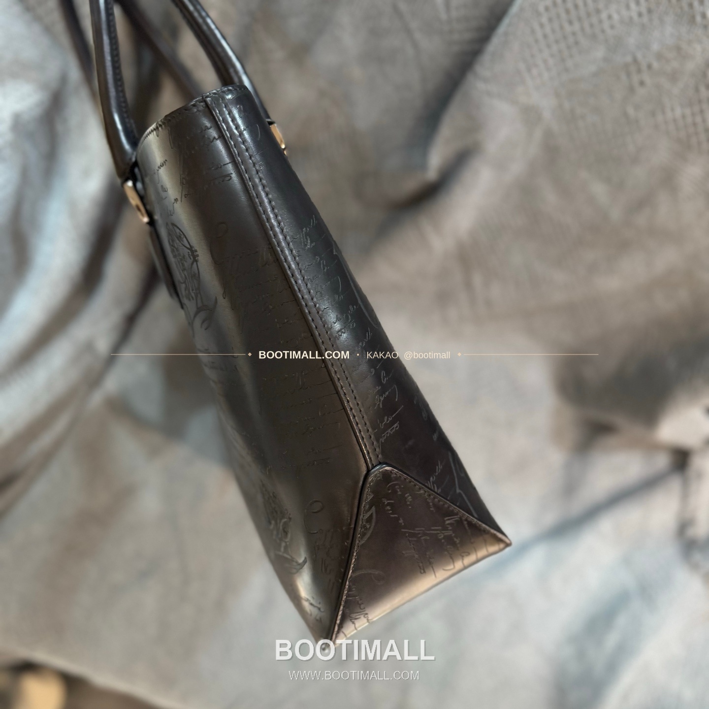 벨루티 캔버스 오픈탑 Toujours 숄더 토트백 Berluti Canvas Open-Top Toujours Shoulder Tote Bag 36cm 5