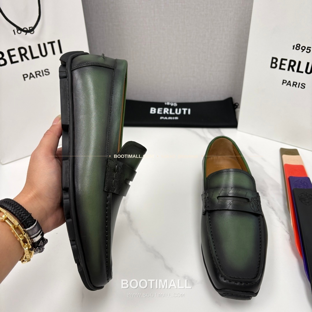 벨루티 스크리토 송아지가죽 수공염색 사투르닌 드라이빙 로퍼 Berluti Scritto Calfskin Hand Patina Saturnin Driving Loafers 4