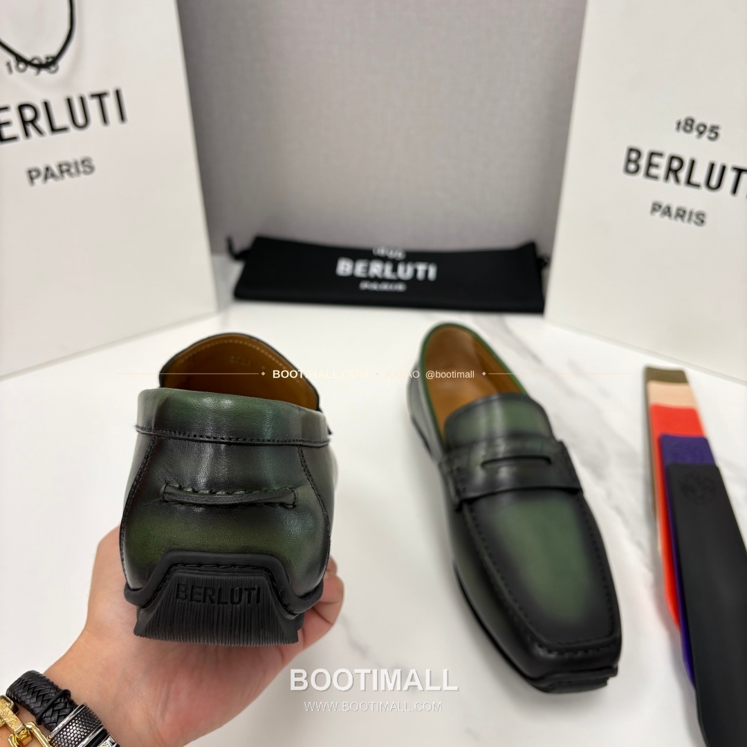 벨루티 스크리토 송아지가죽 수공염색 사투르닌 드라이빙 로퍼 Berluti Scritto Calfskin Hand Patina Saturnin Driving Loafers 8