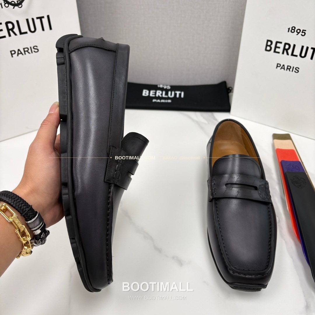 벨루티 스크리토 송아지가죽 수공염색 사투르닌 드라이빙 로퍼 Berluti Scritto Calfskin Hand Patina Saturnin Driving Loafers 4