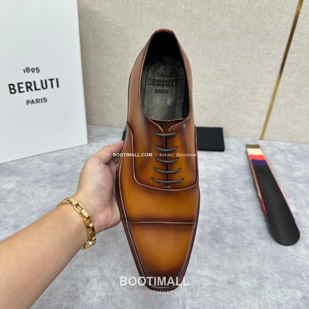 벨루티 베네치아가죽 수공염색 알토 옥스퍼드 슈즈 Berluti Venezia Leather Hand Patina Alto Oxford Shoes 5