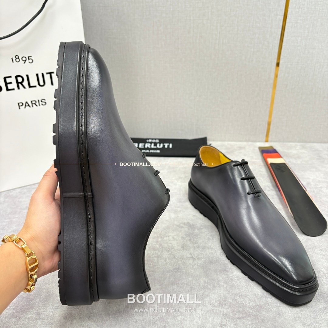 벨루티 베네치아가죽 수공염색 스크리토 알토 옥스퍼드 슈즈 Berluti Venezia Leather Hand Patina Scritto Alto Oxford Shoes 6