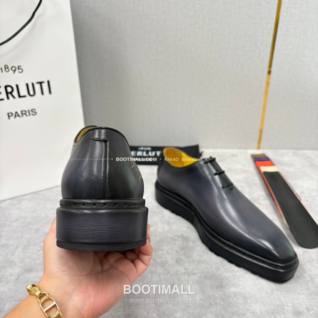 벨루티 베네치아가죽 수공염색 스크리토 알토 옥스퍼드 슈즈 Berluti Venezia Leather Hand Patina Scritto Alto Oxford Shoes 8