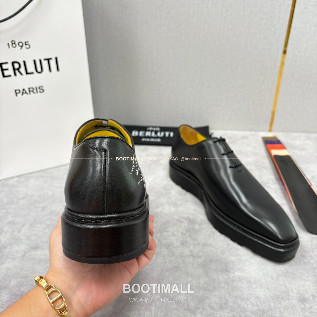 벨루티 베네치아가죽 수공염색 스크리토 알토 옥스퍼드 슈즈 Berluti Venezia Leather Hand Patina Scritto Alto Oxford Shoes 8