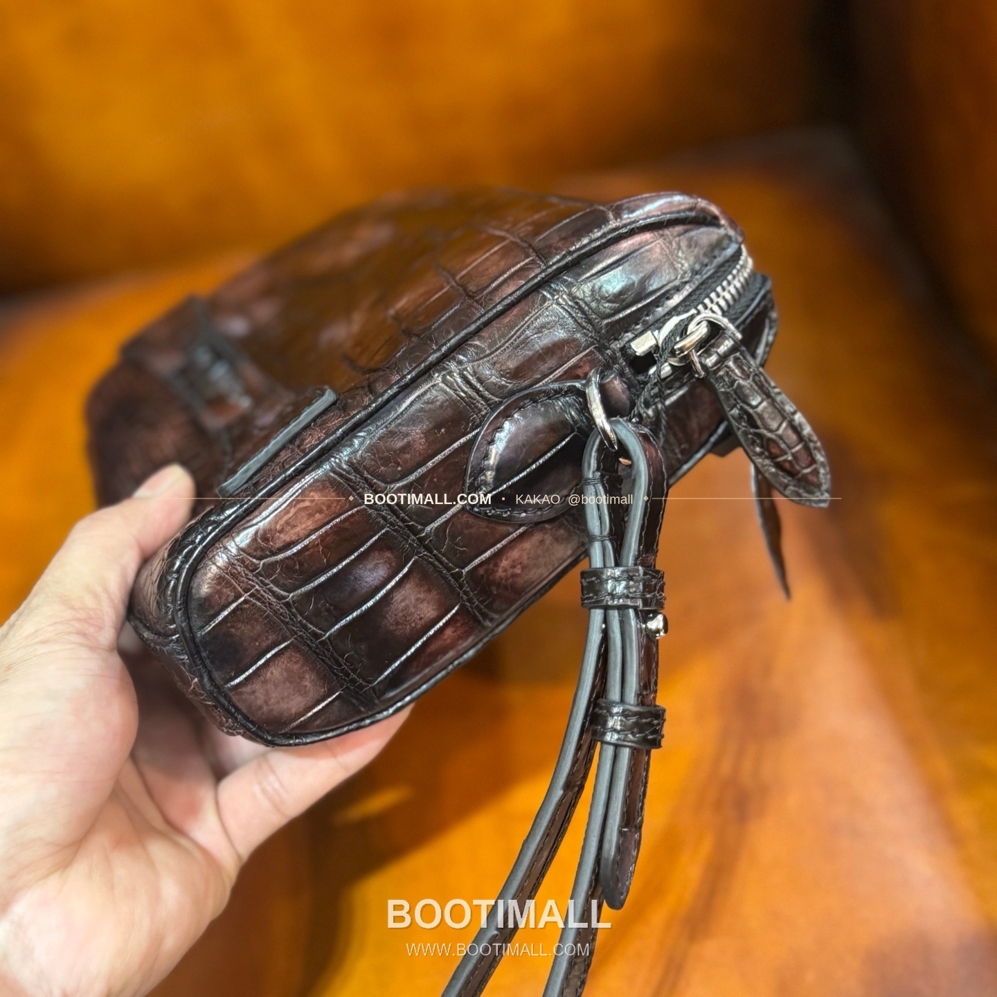 벨루티 GRAND JOUR 나일 크로커다일 파티나 레더 브라운 클러치 Berluti GRAND JOUR Nile Crocodile Patina Leather Brown Clutch 6523101400 9