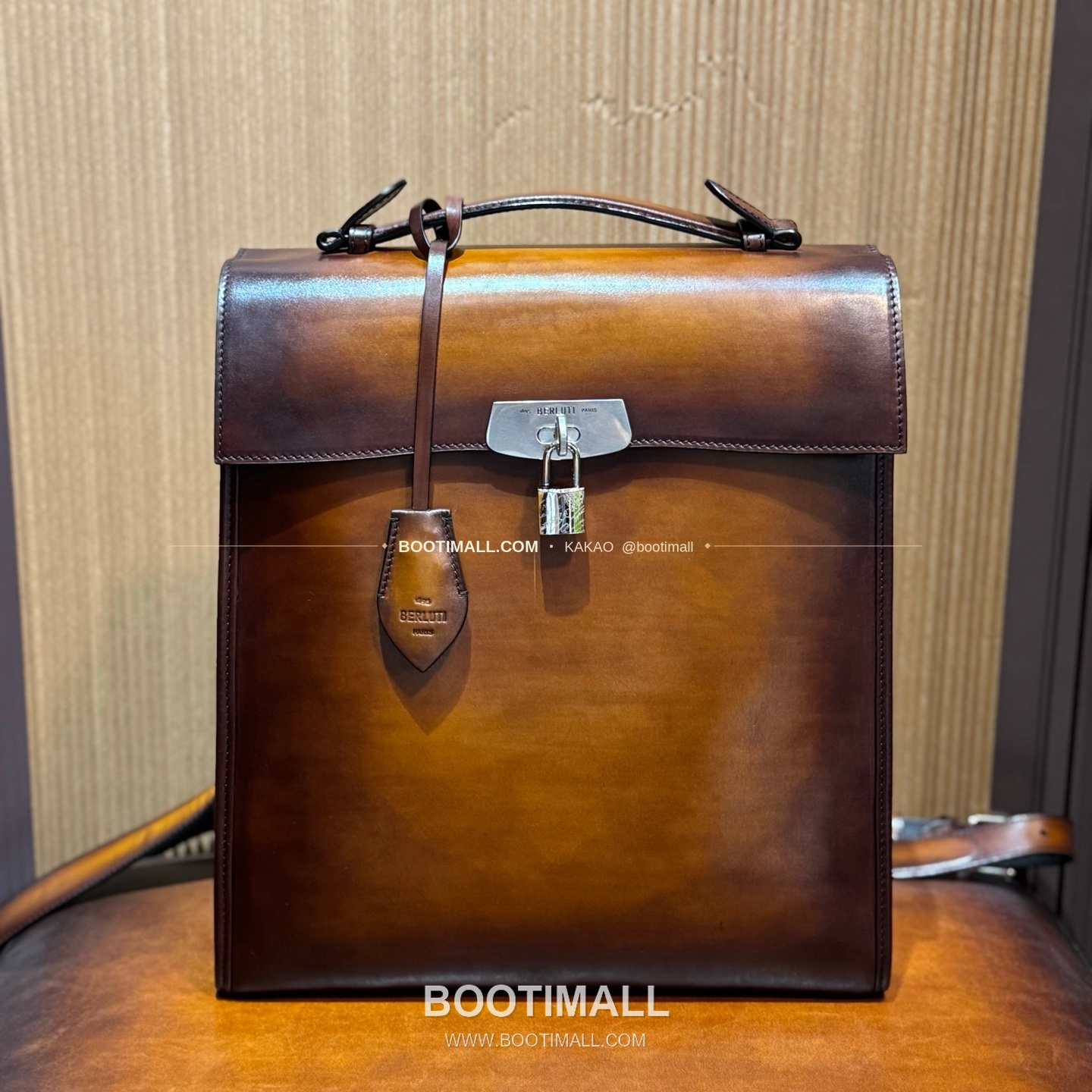 벨루티 E'Mio 파티나 레더 브라운 투웨이 백팩 Berluti E'Mio Patina Leather Brown Two Way Backpack 35cm 1